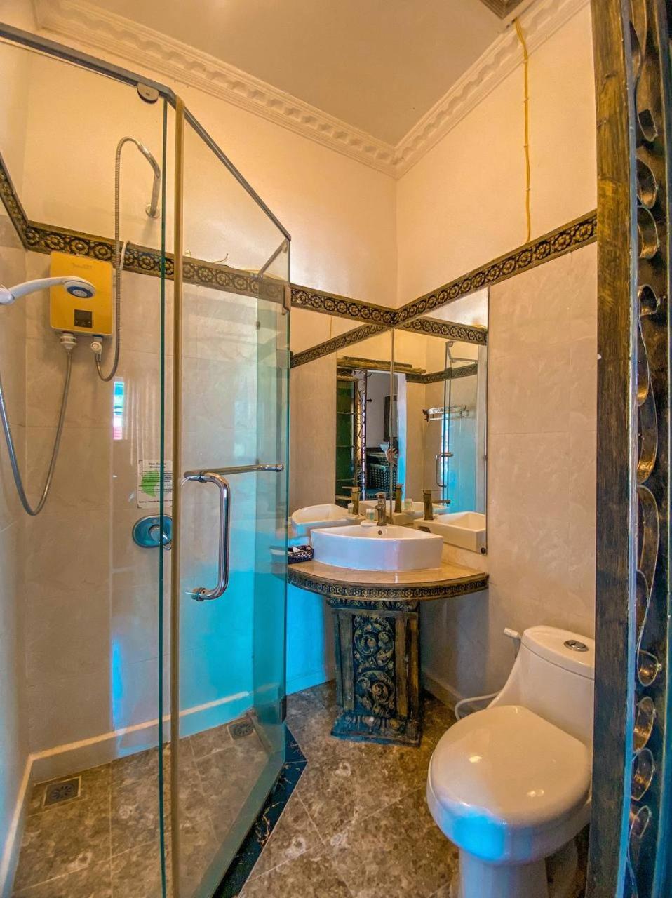 פנום פן Le Casablanca Hotel מראה חיצוני תמונה