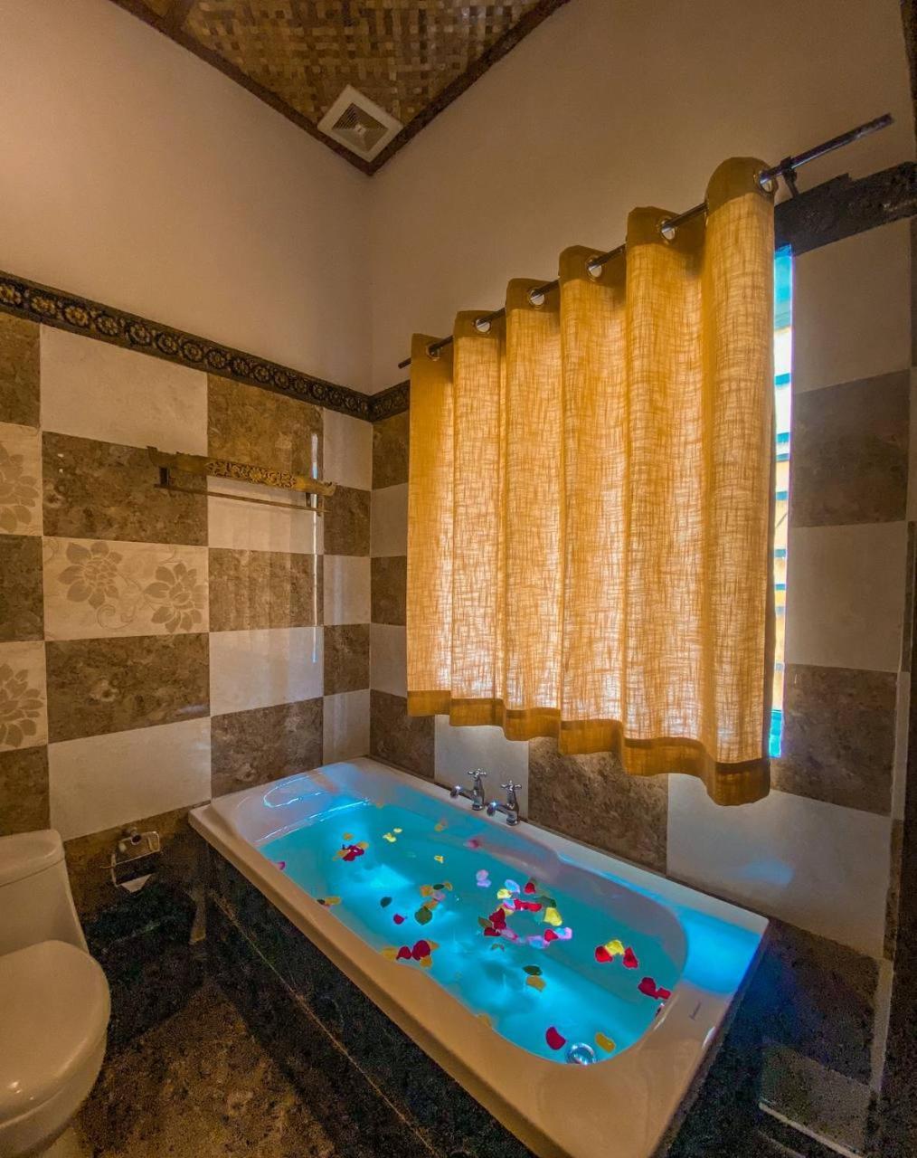 פנום פן Le Casablanca Hotel מראה חיצוני תמונה